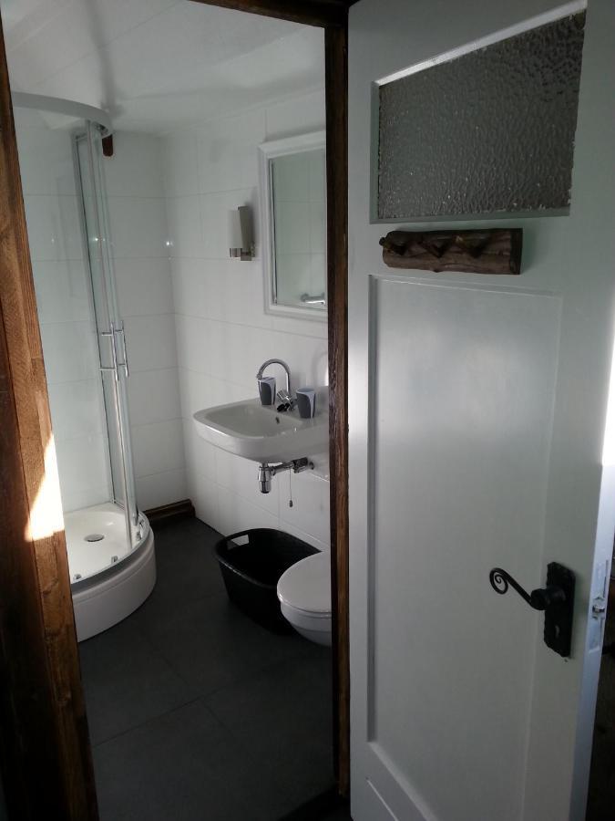 B & B De Pimpelmees 's-Gravenmoer Exteriör bild