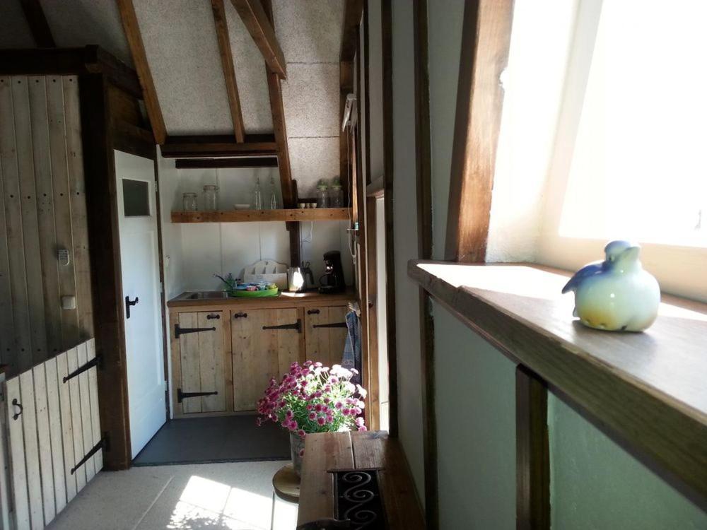 B & B De Pimpelmees 's-Gravenmoer Exteriör bild